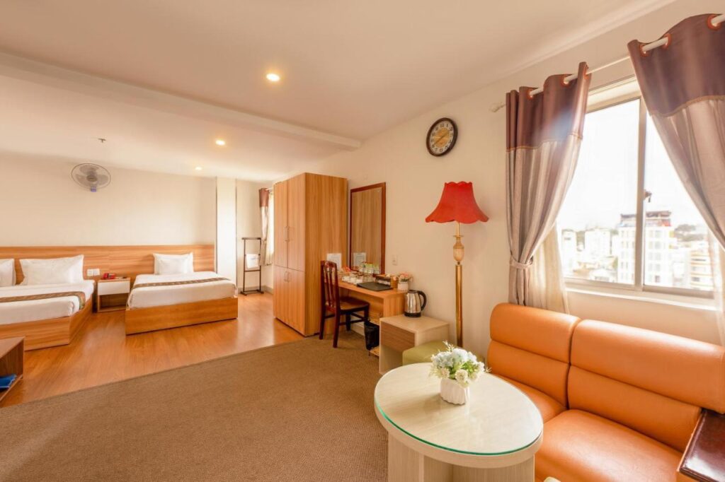 Suites with parkview